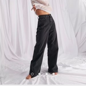 ASOS tall, high-rise relaxed dad Jean   Wash black